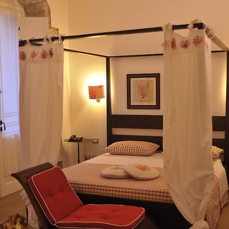 Hotel Villa Pimpina Carloforte Kültér fotó