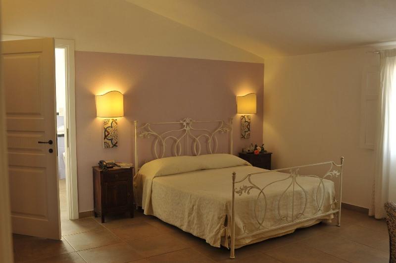 Hotel Villa Pimpina Carloforte Kültér fotó