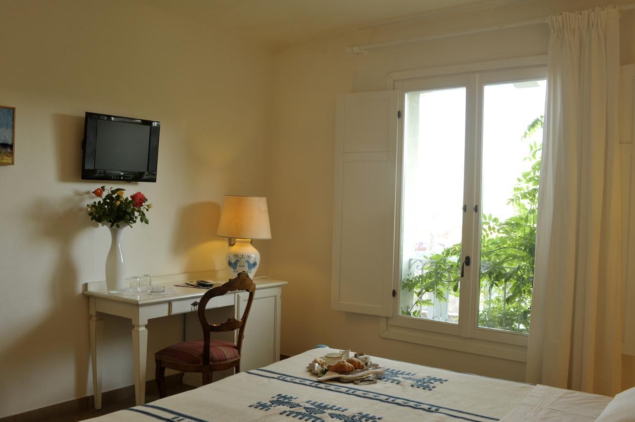 Hotel Villa Pimpina Carloforte Kültér fotó